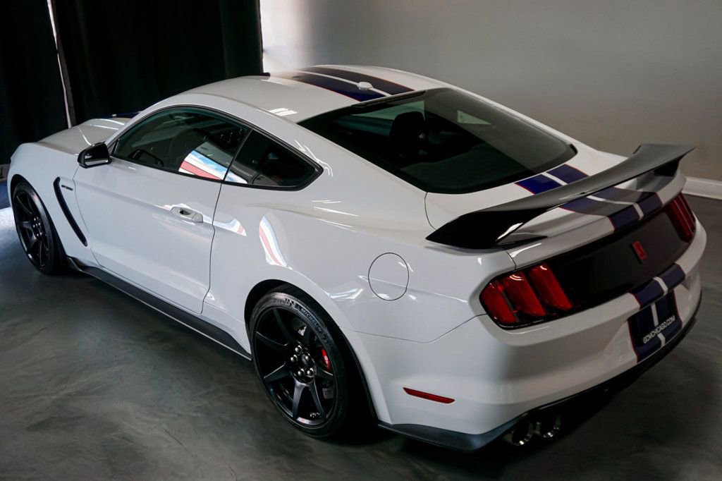 Used 2016 Ford Mustang Shelby GT350R w/ GT350R Equipment Group 920A RWD image 45