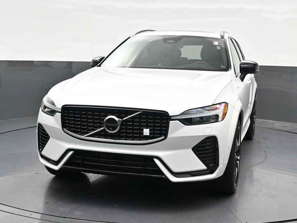 Certified 2024 Volvo XC60 T8 Polestar AWD/4WD image 9