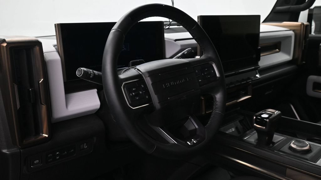 Used 2024 GMC Hummer EV 2X AWD/4WD image 9