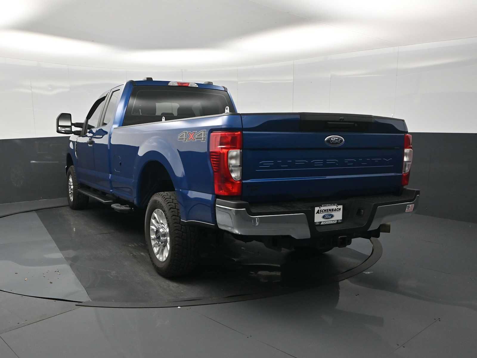 Certified 2022 Ford F250 XL w/ STX Appearance Package AWD/4WD image 7