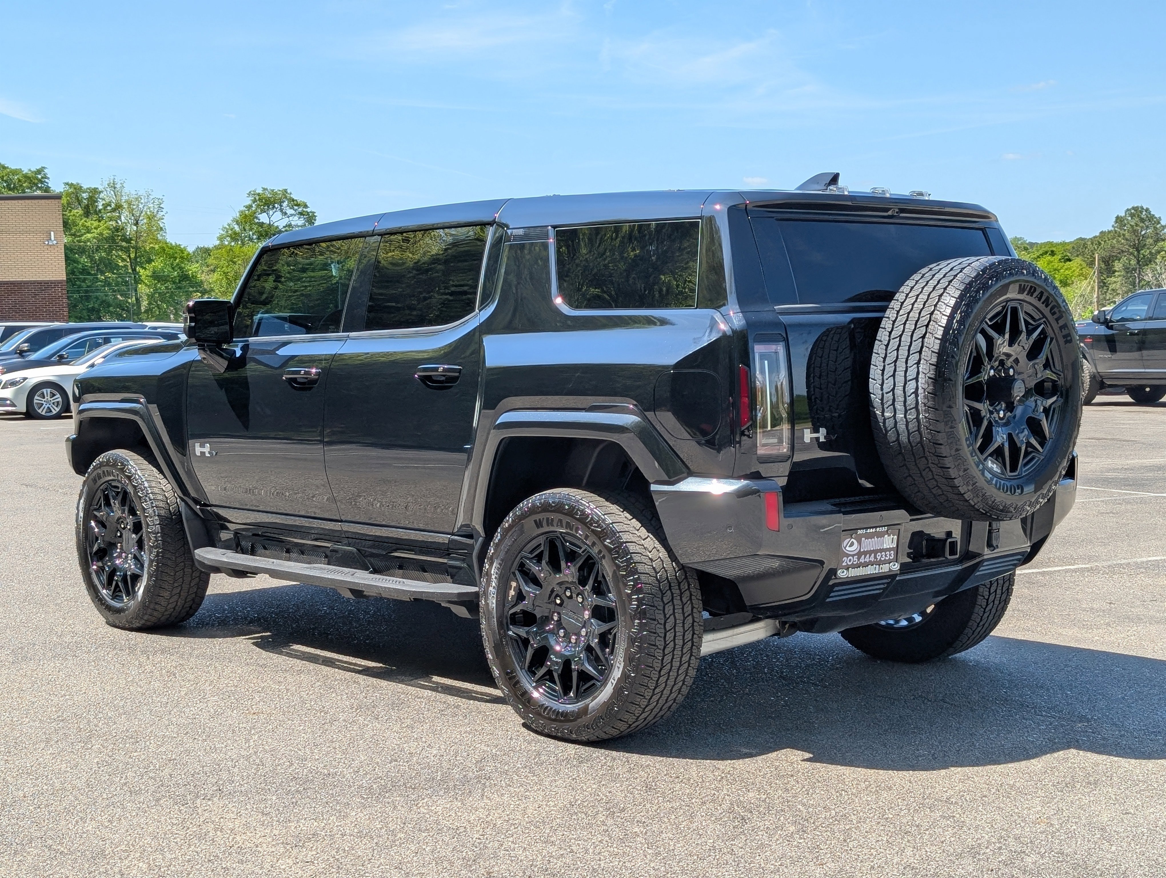 Used 2025 GMC Hummer EV 2X image 7