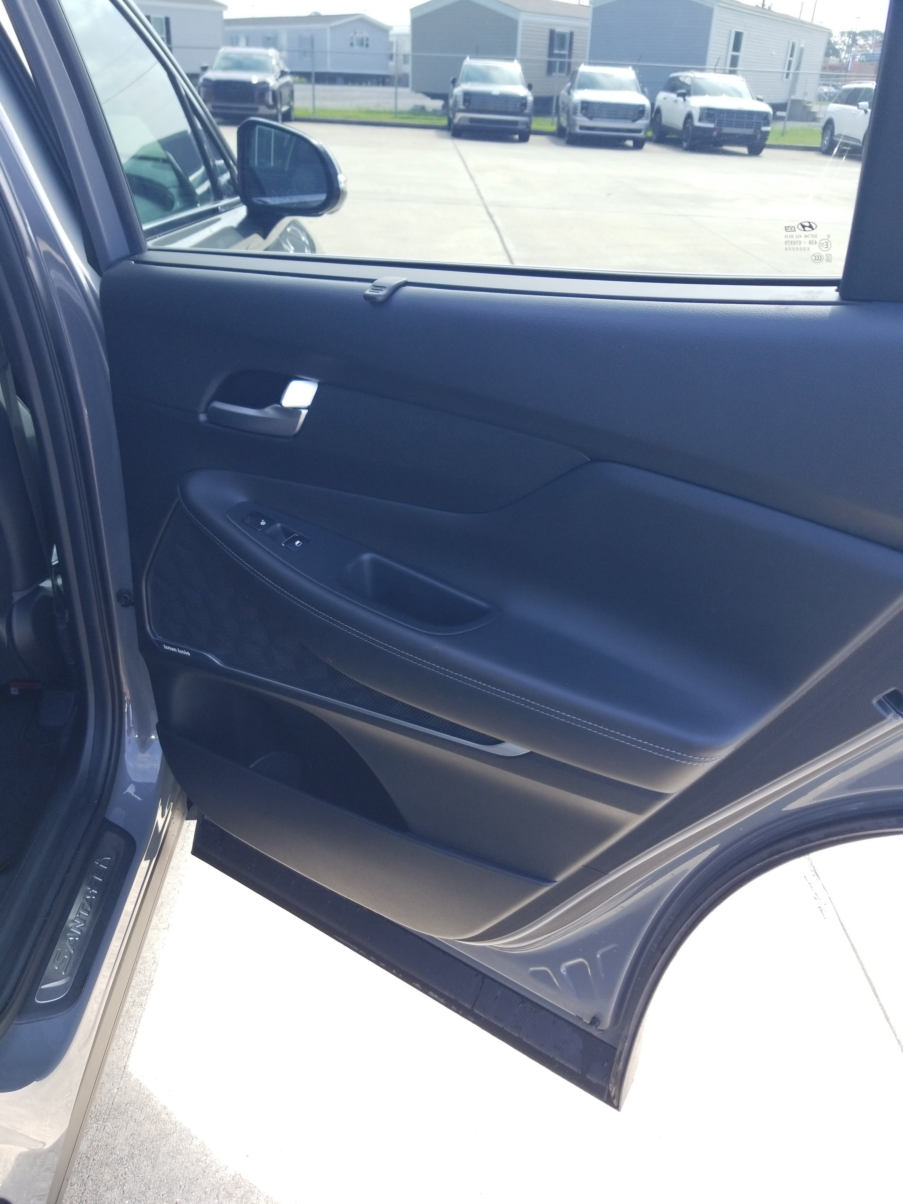 Used 2021 Hyundai Santa Fe Limited FWD image 13