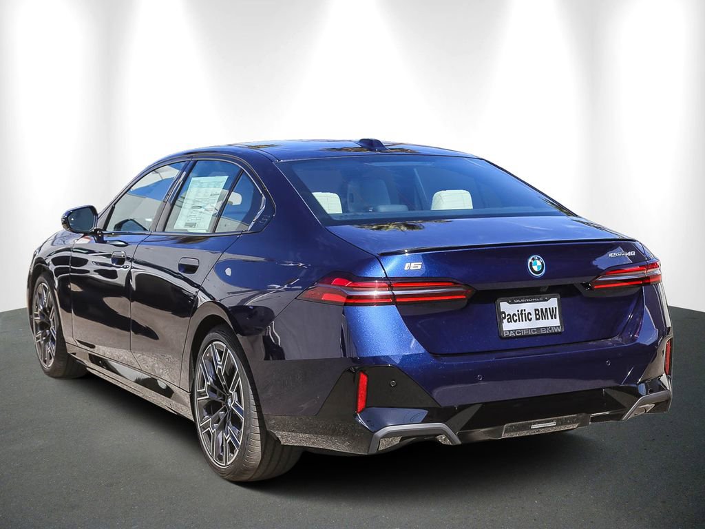 New 2026 BMW i5 eDrive40 w/ M Sport Package RWD image 4