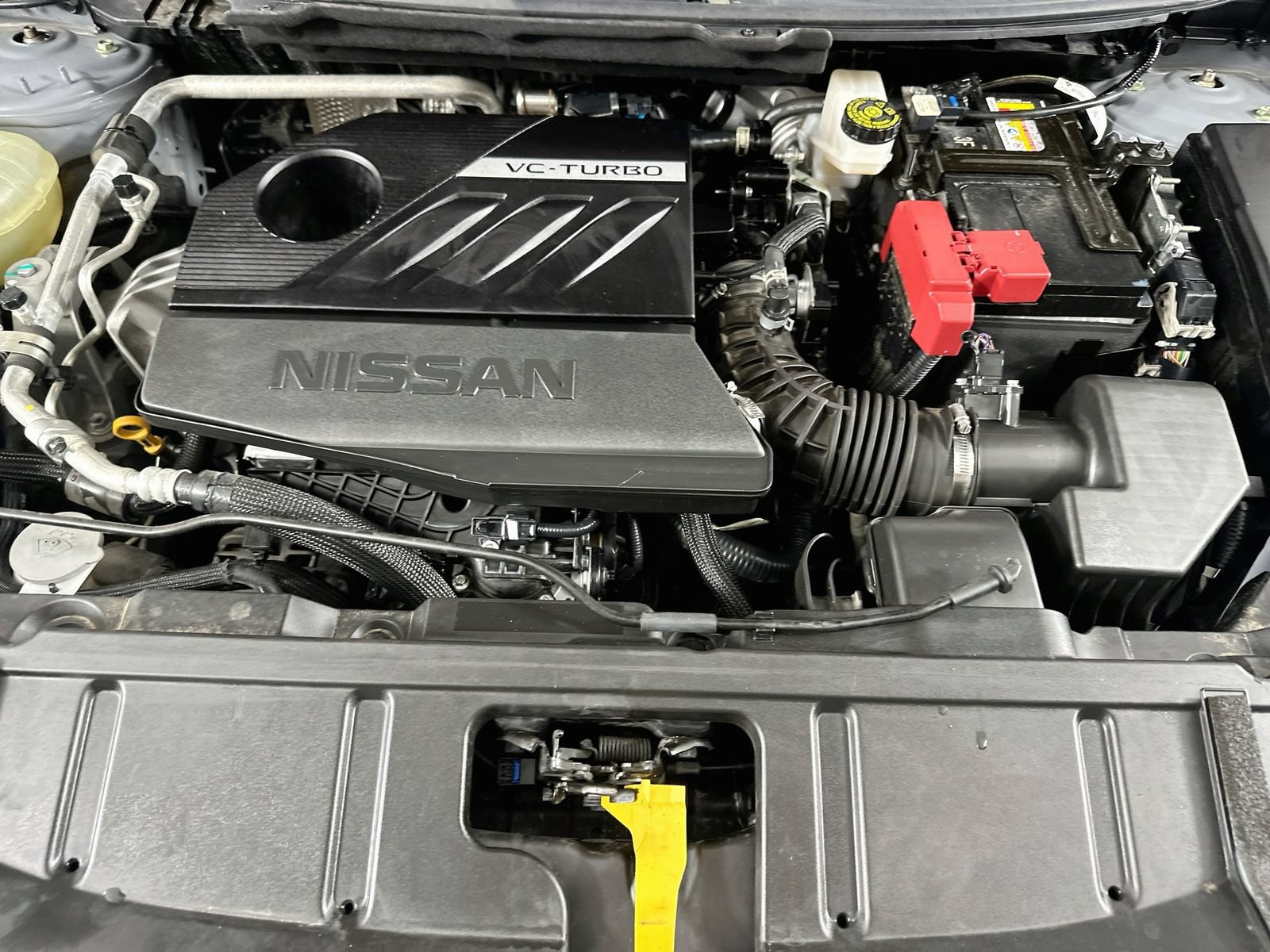 Used 2023 Nissan Rogue Platinum w/ Platinum Premium Package AWD/4WD image 31