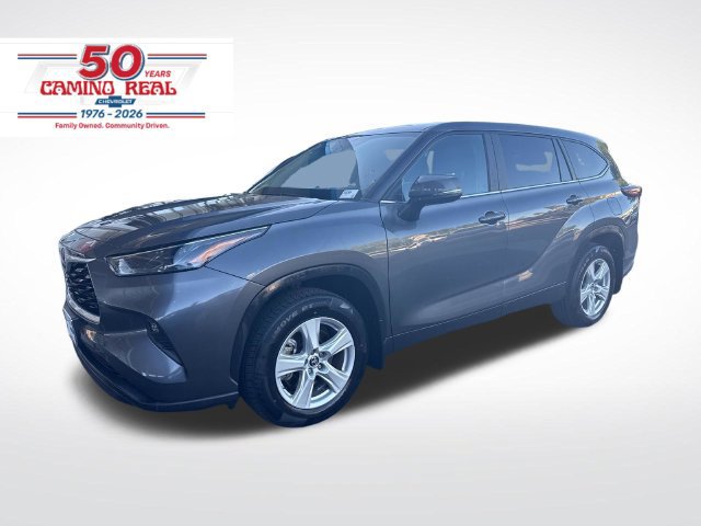 Used 2024 Toyota Highlander LE