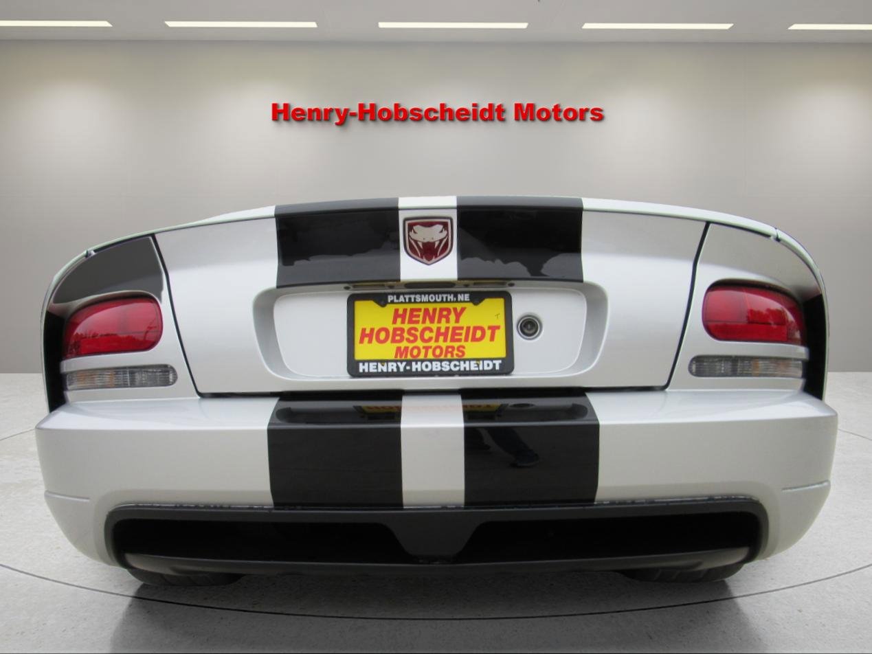 Used 2009 Dodge Viper SRT-10 image 11