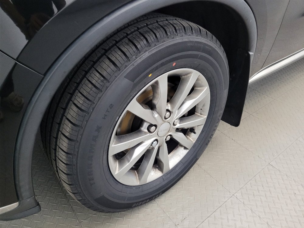 Used 2018 Dodge Durango SXT w/ 3rd Row Seating Group RWD image 31