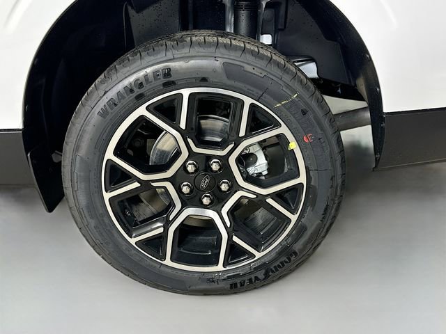 New 2026 Ford Maverick Lariat w/ 4K Tow Package image 31