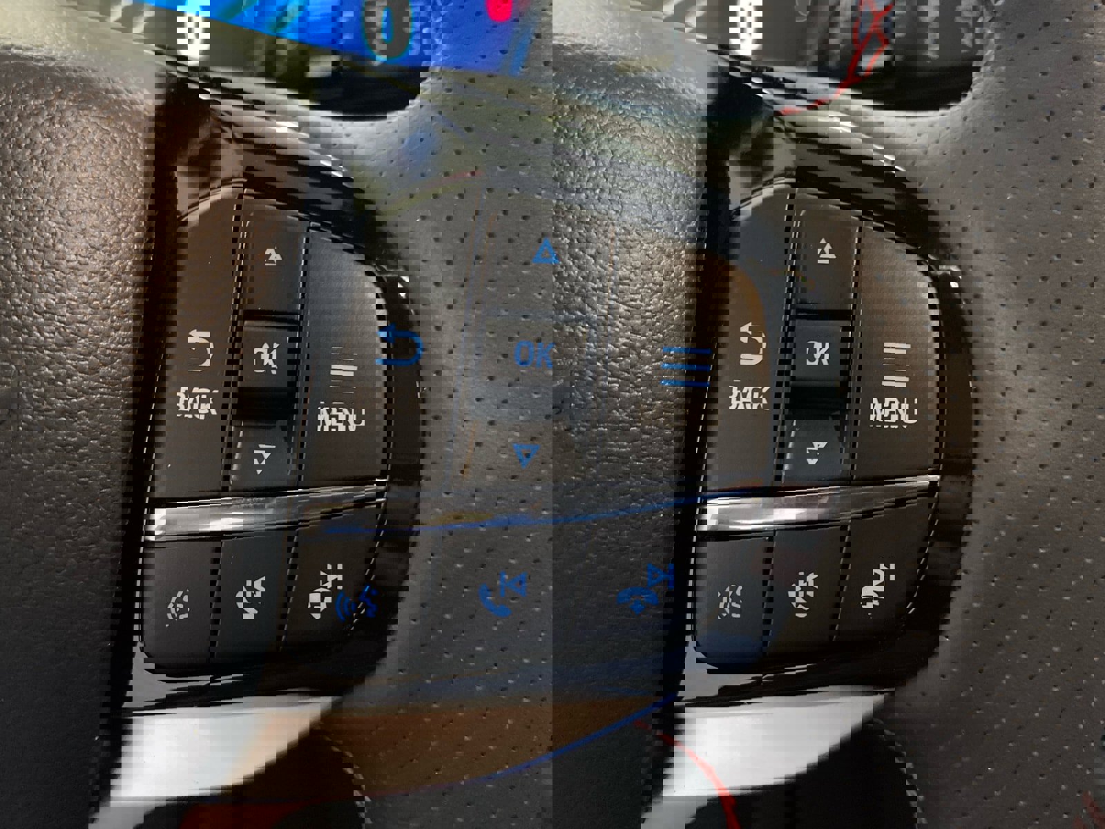 New 2026 Ford Explorer ST-Line image 28