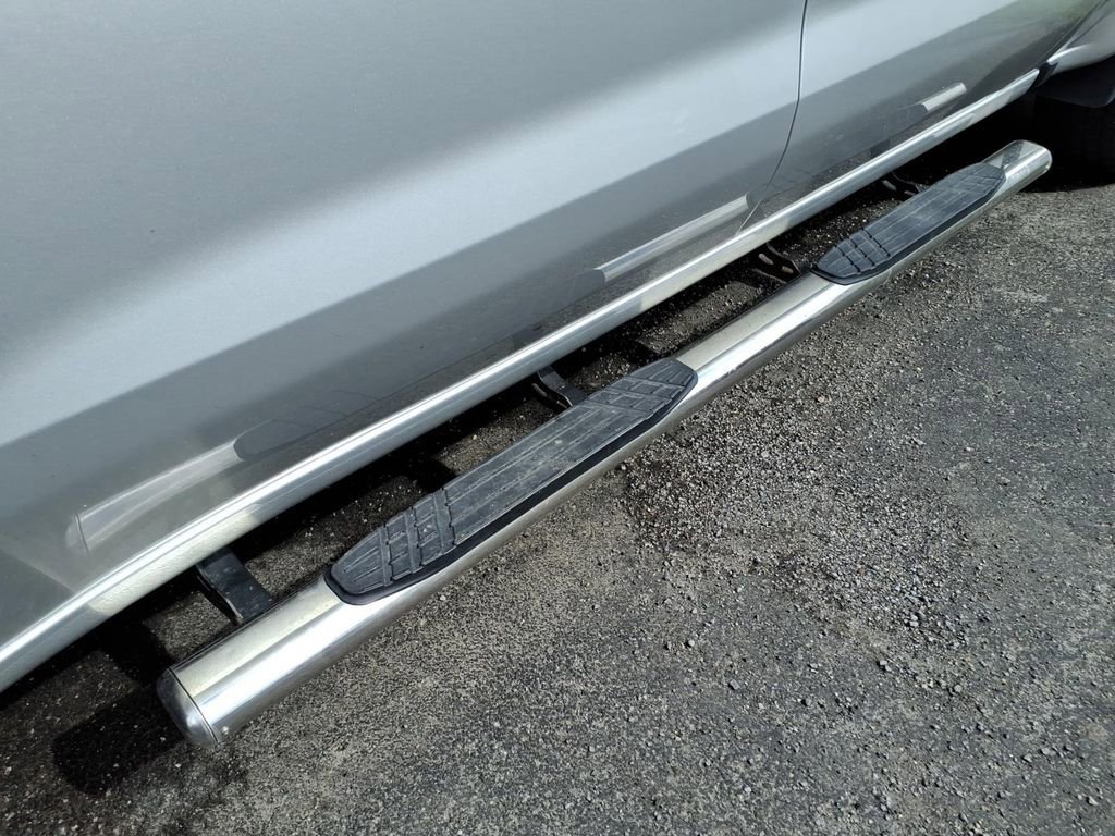 Used 2022 Chevrolet Silverado 1500 LT image 10