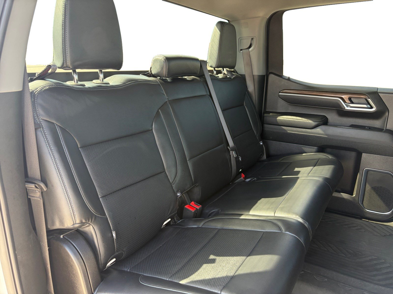 Used 2025 Chevrolet Silverado 1500 RST w/ Z71 Off-Road Package AWD/4WD image 22
