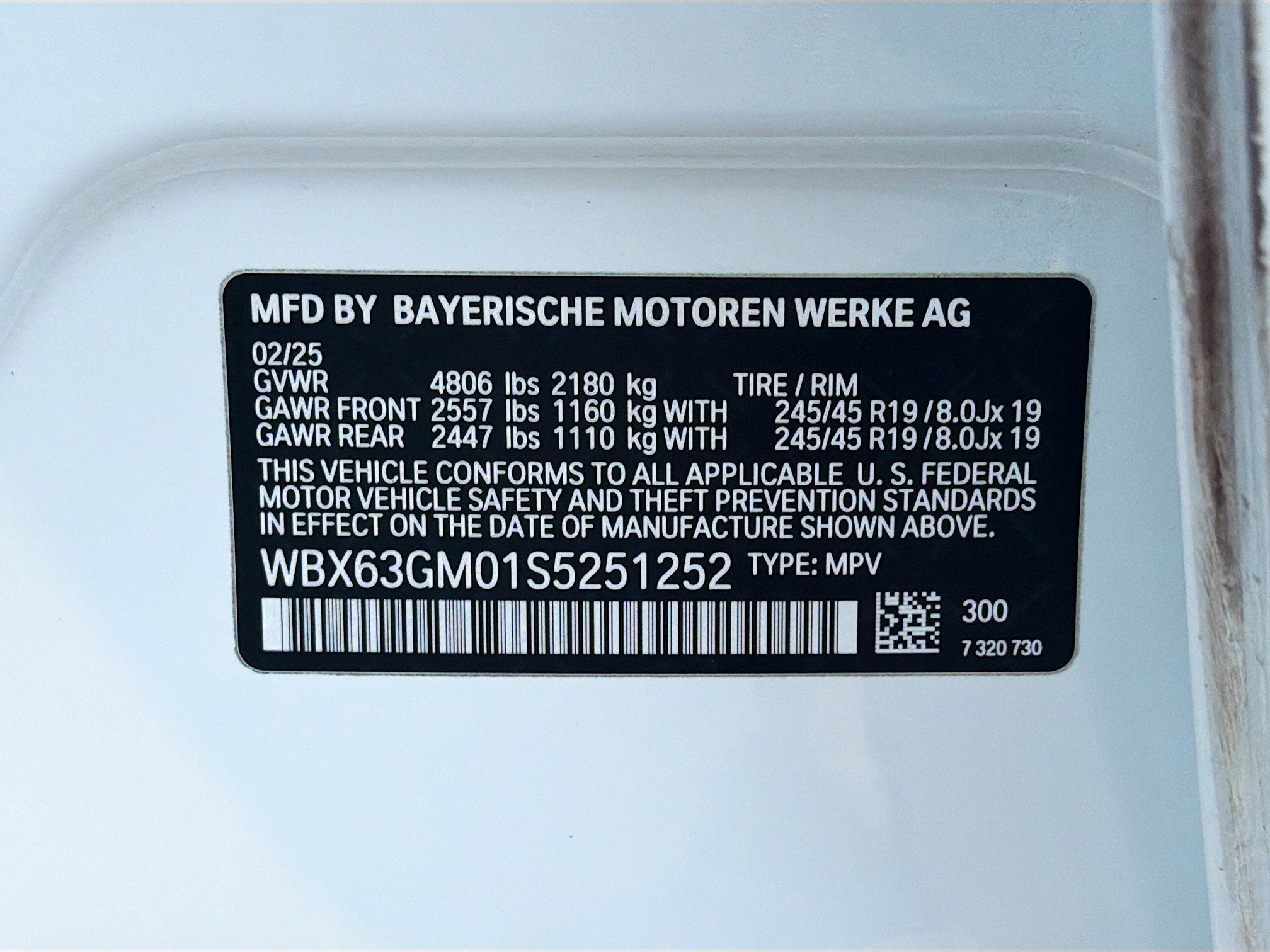Used 2025 BMW X2 xDrive28i AWD/4WD image 12