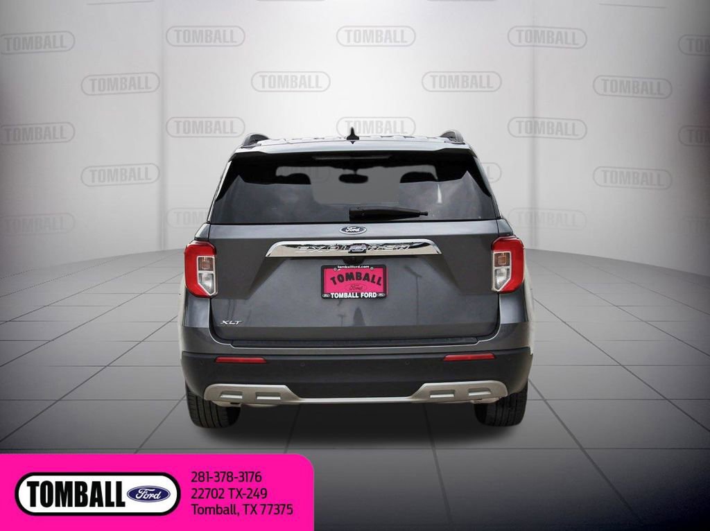 Certified 2023 Ford Explorer XLT w/ Equipment Group 202A RWD image 6