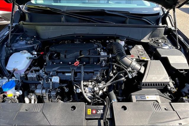 New 2026 Hyundai Kona SEL Premium image 11