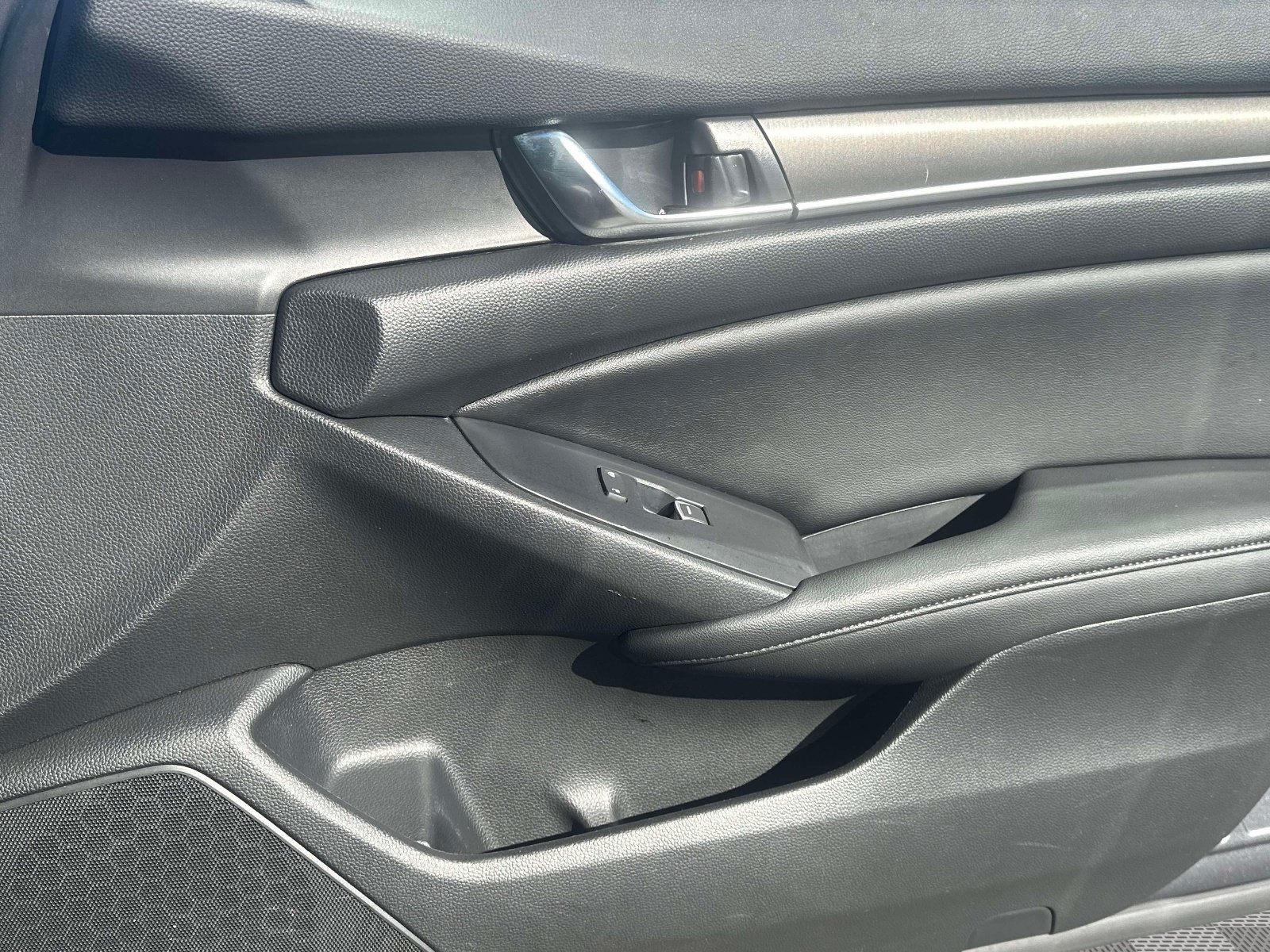 Used 2020 Honda Accord LX image 22
