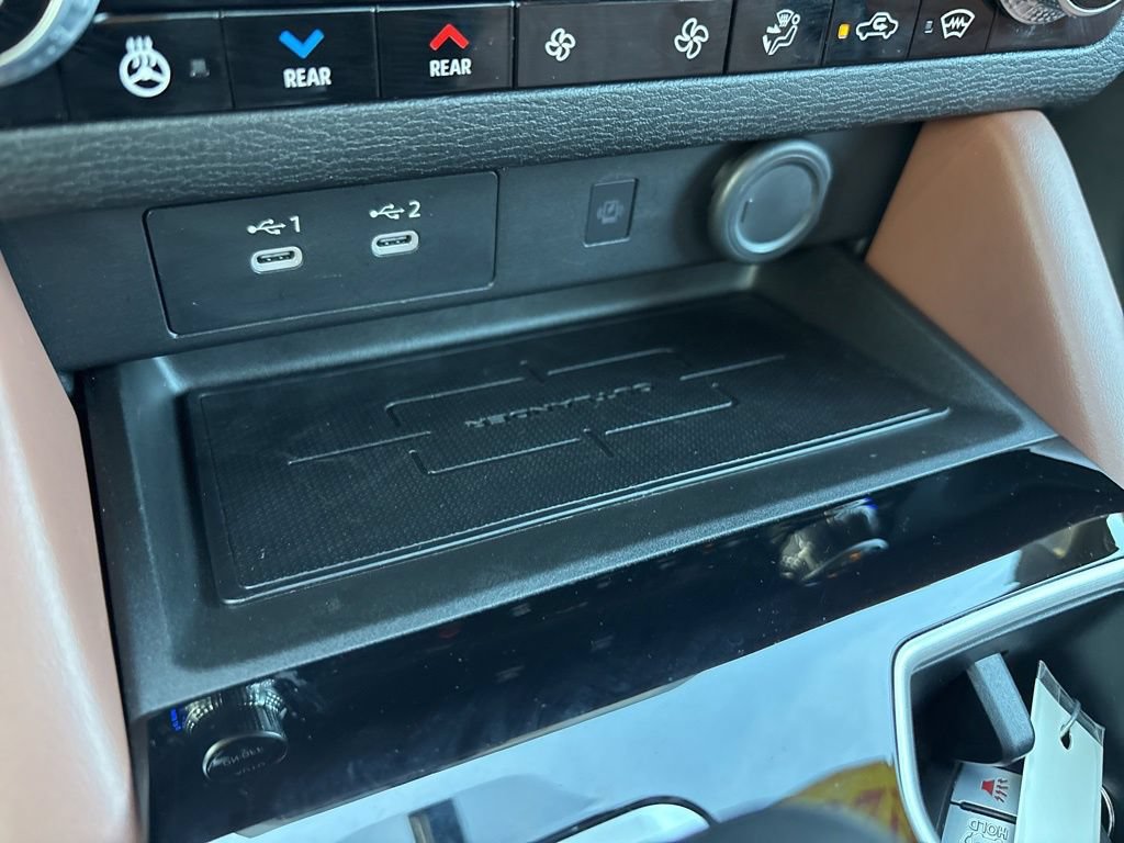Used 2025 Mitsubishi Outlander SEL AWD/4WD image 43