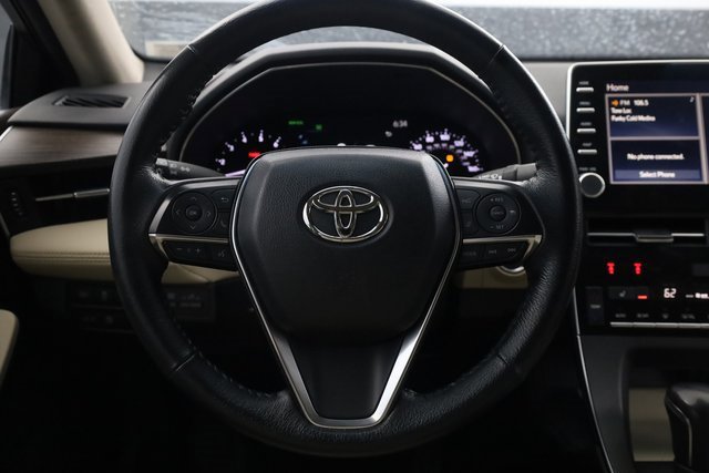 Used 2021 Toyota Avalon XLE w/ Carpet Mat Package (TMS) image 13
