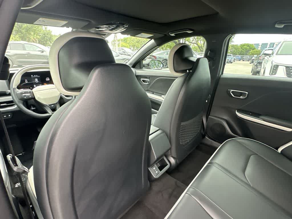 Certified 2026 Kia K4 EX w/ GT-Line Sunroof Package FWD image 16