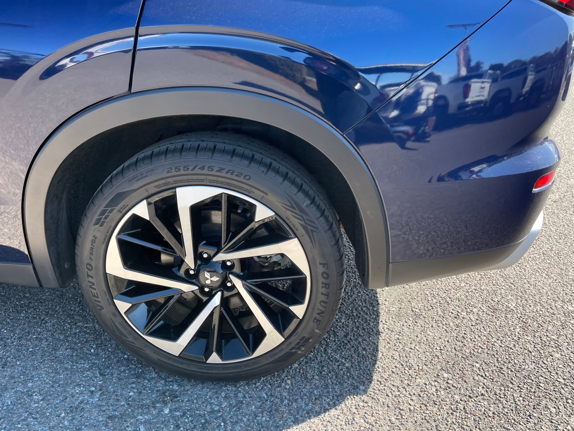 Used 2022 Mitsubishi Outlander SEL Black Edition image 9