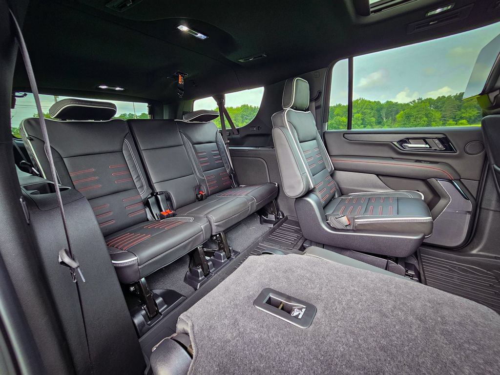 New 2026 GMC Yukon XL AT4 Ultimate w/ LPO, Floor Liner Package AWD/4WD image 46
