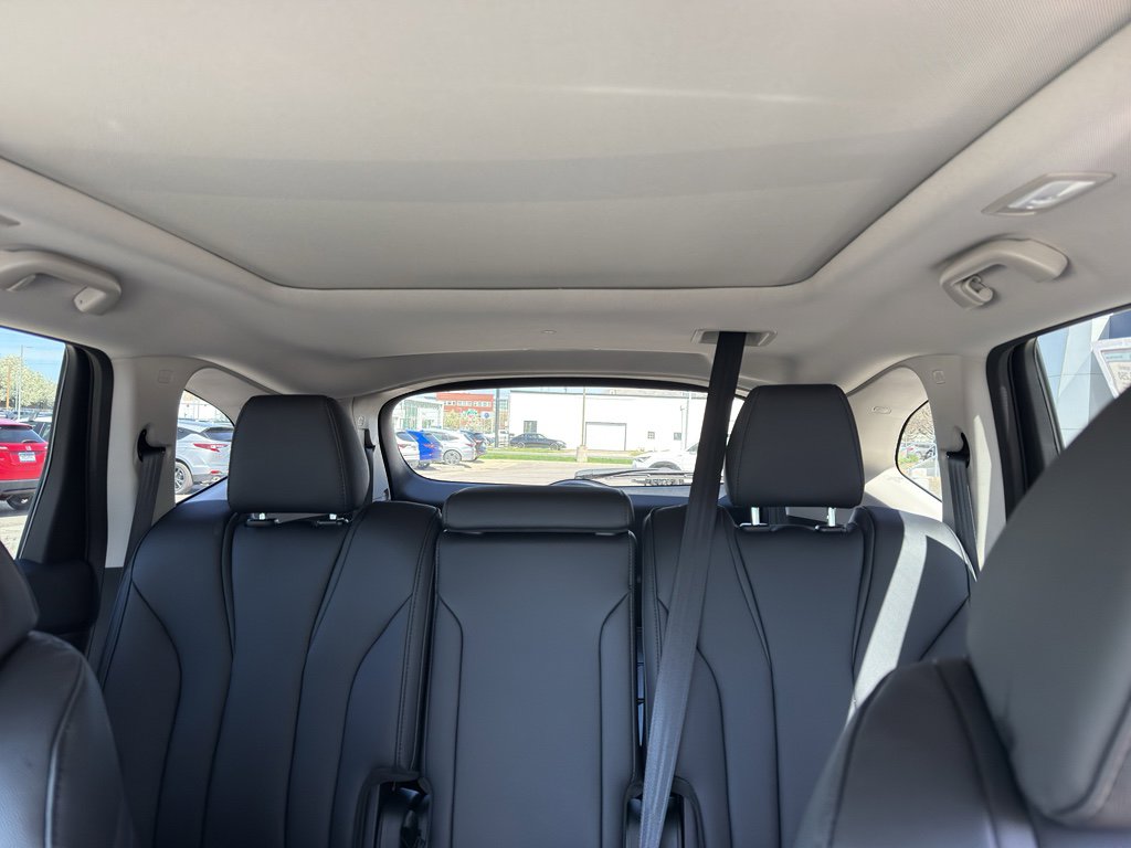 New 2026 Acura MDX SH-AWD image 21