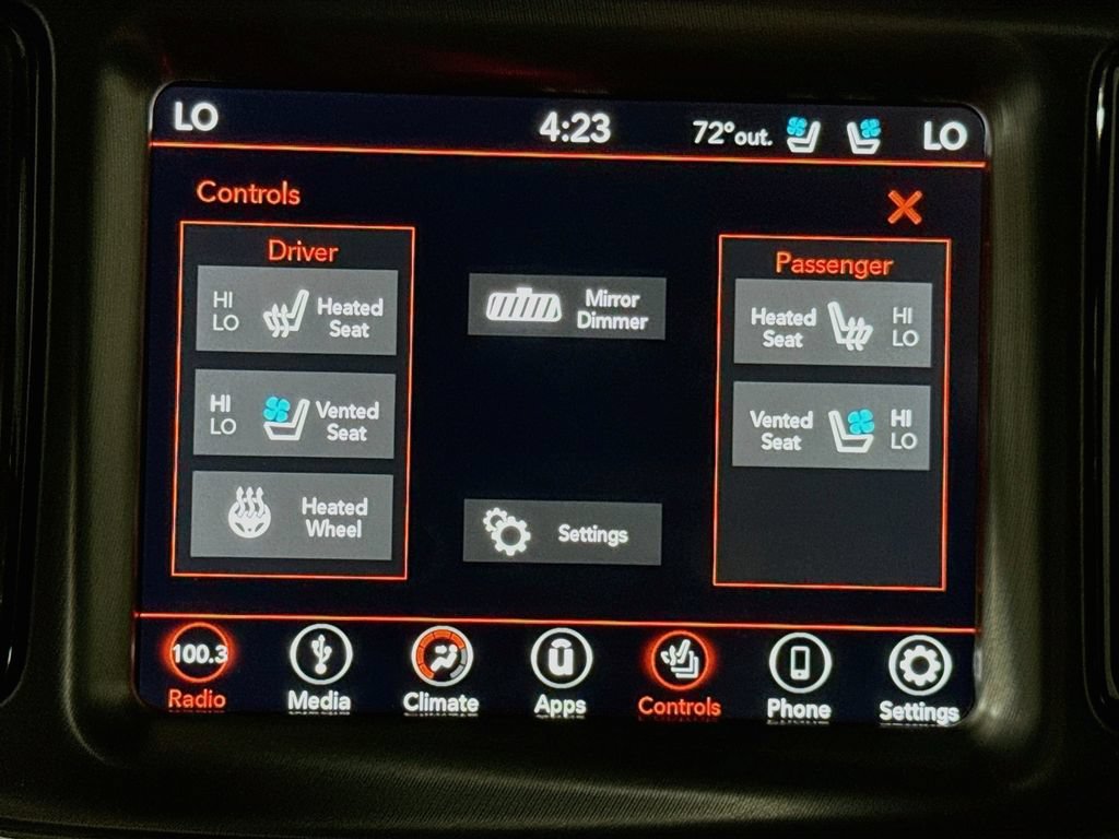 Used 2019 Dodge Challenger SXT w/ Plus Package RWD image 20