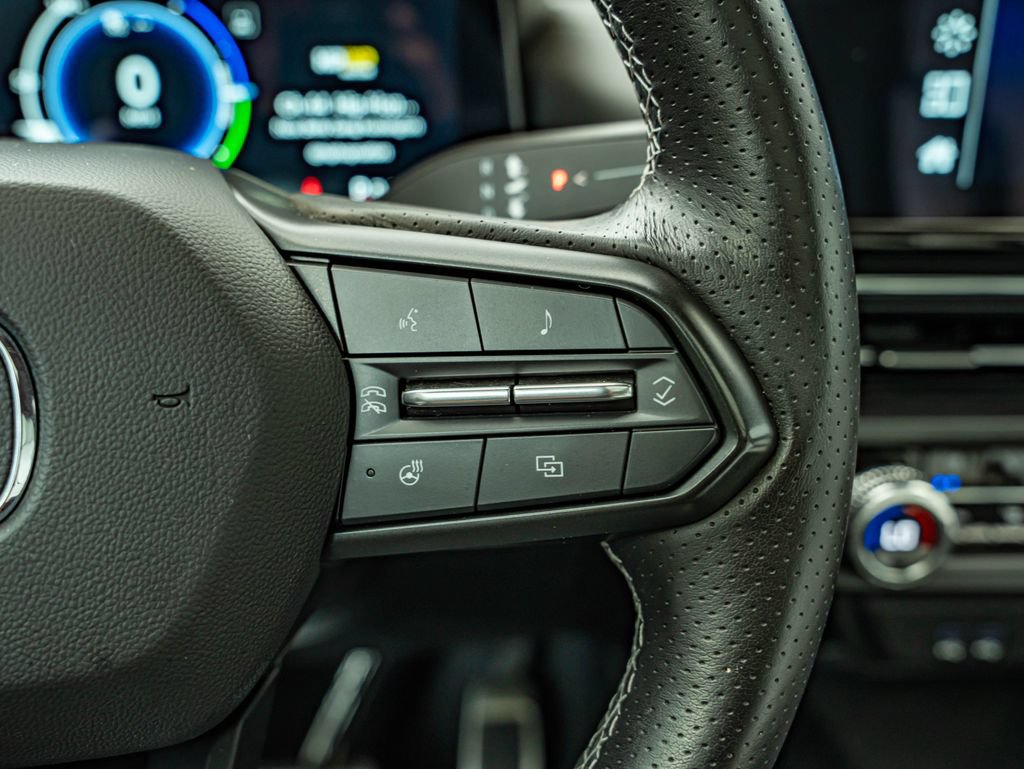 Certified 2024 Acura ZDX A-Spec AWD/4WD image 22