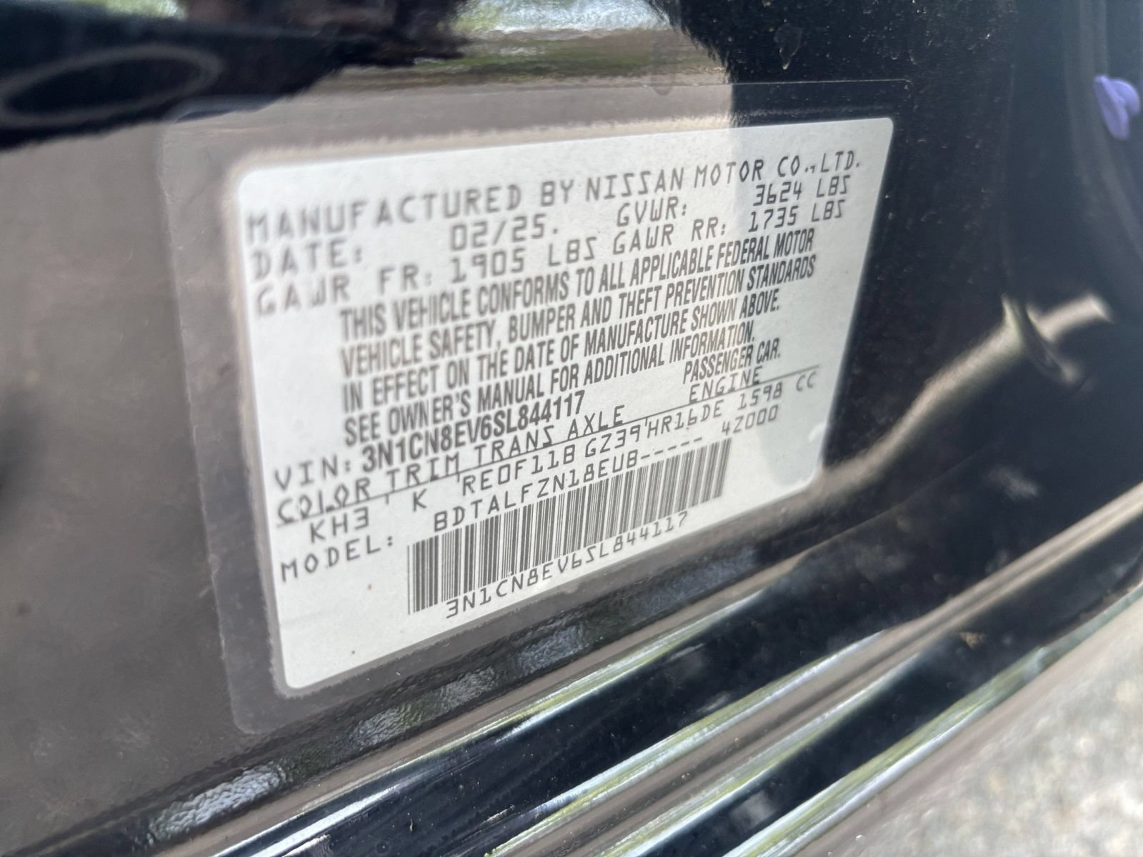 Used 2025 Nissan Versa SV FWD image 28