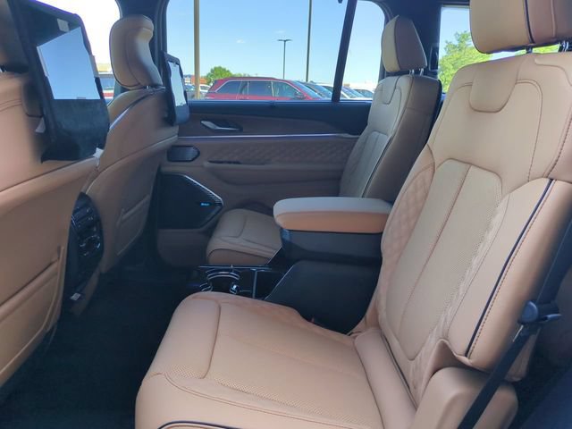 New 2026 Jeep Grand Cherokee L Summit AWD/4WD image 14