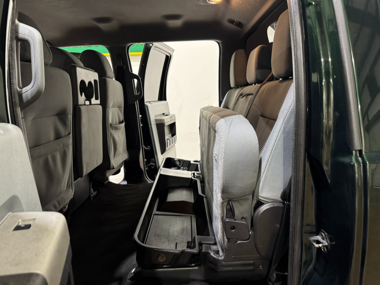 Used 2016 Ford F250 XLT w/ FX4 Off-Road Package image 18