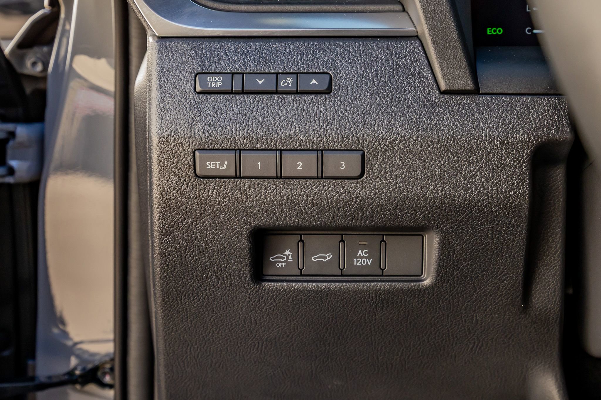 Used 2026 Lexus GX 550 w/ Accessory Package (2T) image 22