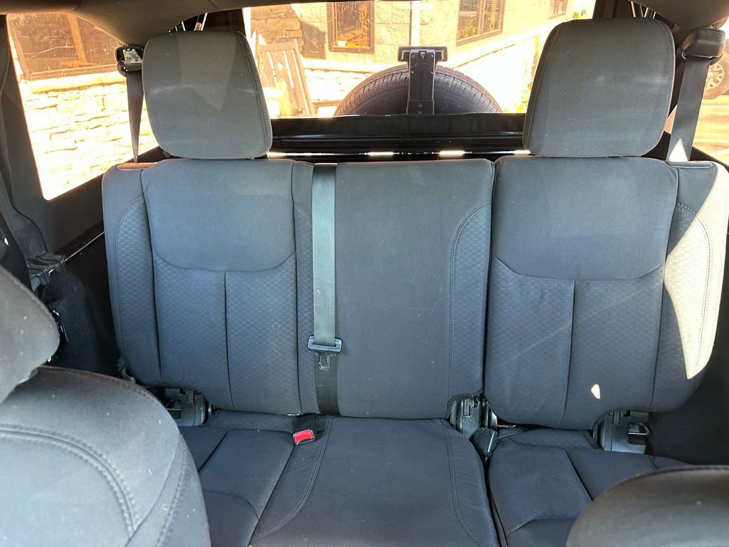 Used 2013 Jeep Wrangler Unlimited Sport AWD/4WD image 29