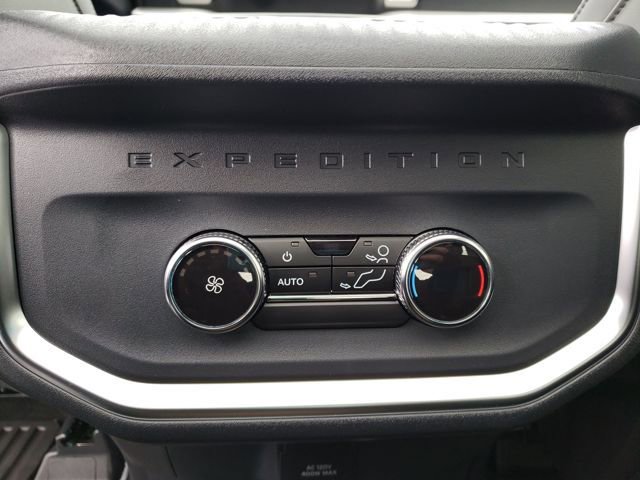 New 2026 Ford Expedition Max Active image 14