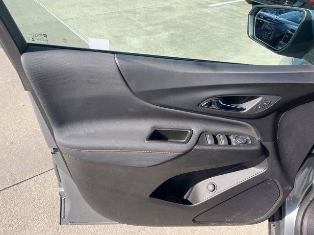 Used 2024 Chevrolet Equinox RS image 14