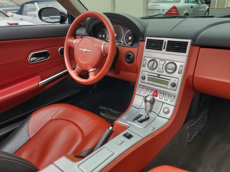 Used 2006 Chrysler Crossfire Limited RWD image 11