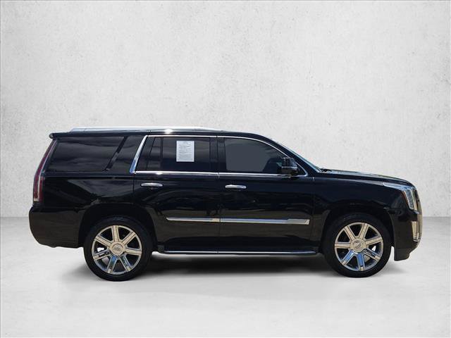 Used 2018 Cadillac Escalade Luxury RWD video 4