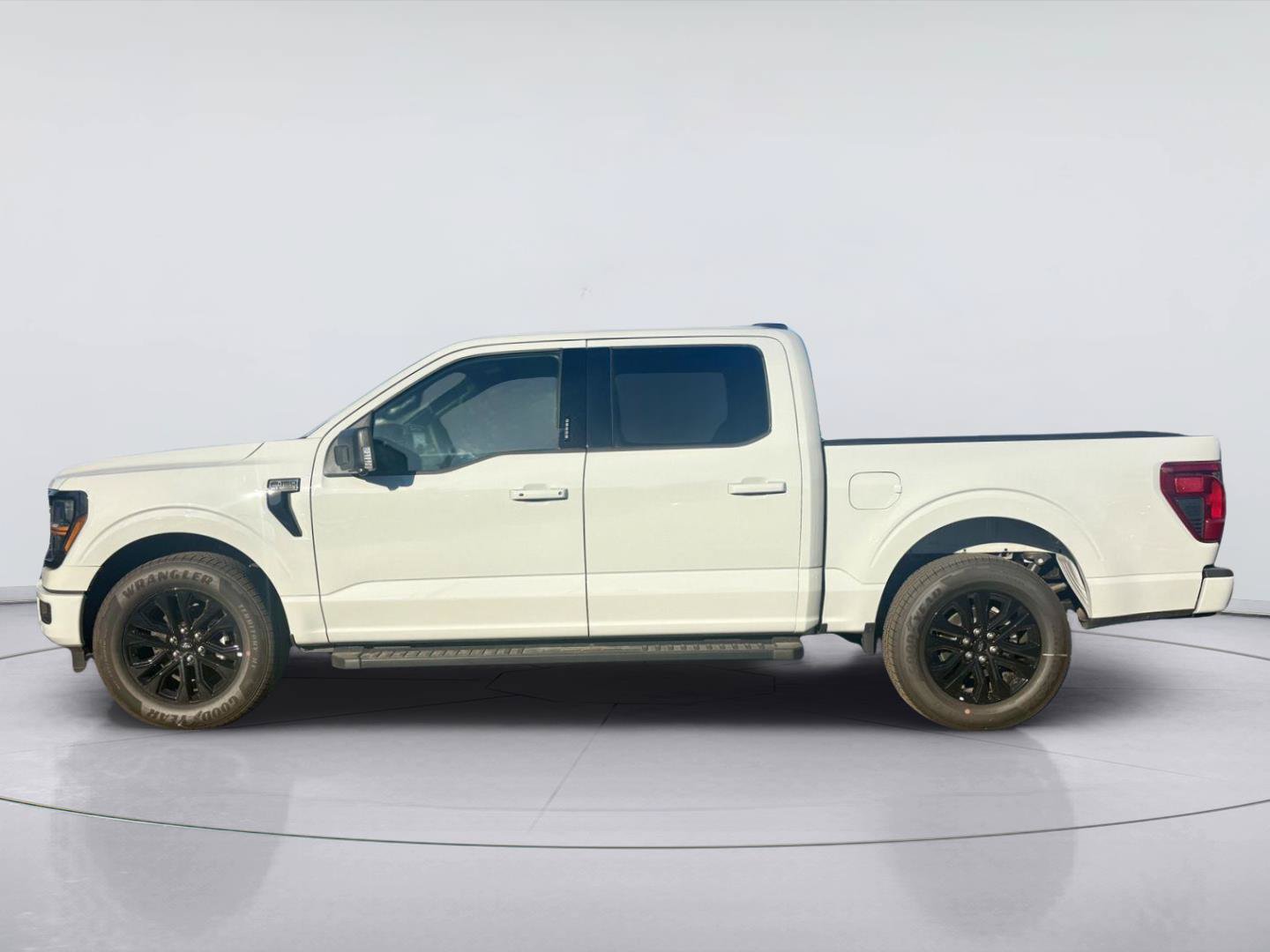 Used 2026 Ford F150 XLT w/ Equipment Group 302A MID RWD image 4