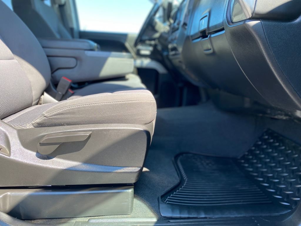 Used 2019 Chevrolet Silverado 1500 LT w/ All Star Edition image 11