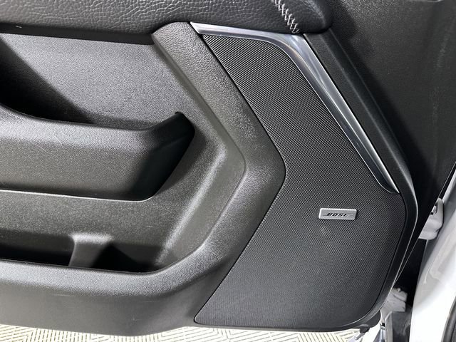 Used 2024 GMC Yukon Denali RWD image 25