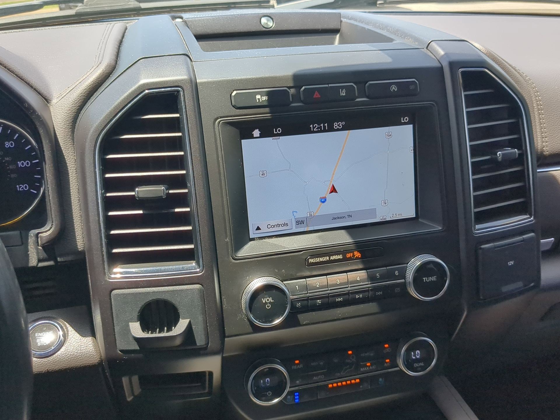 Used 2019 Ford Expedition Limited w/ Equipment Group 301A RWD image 19