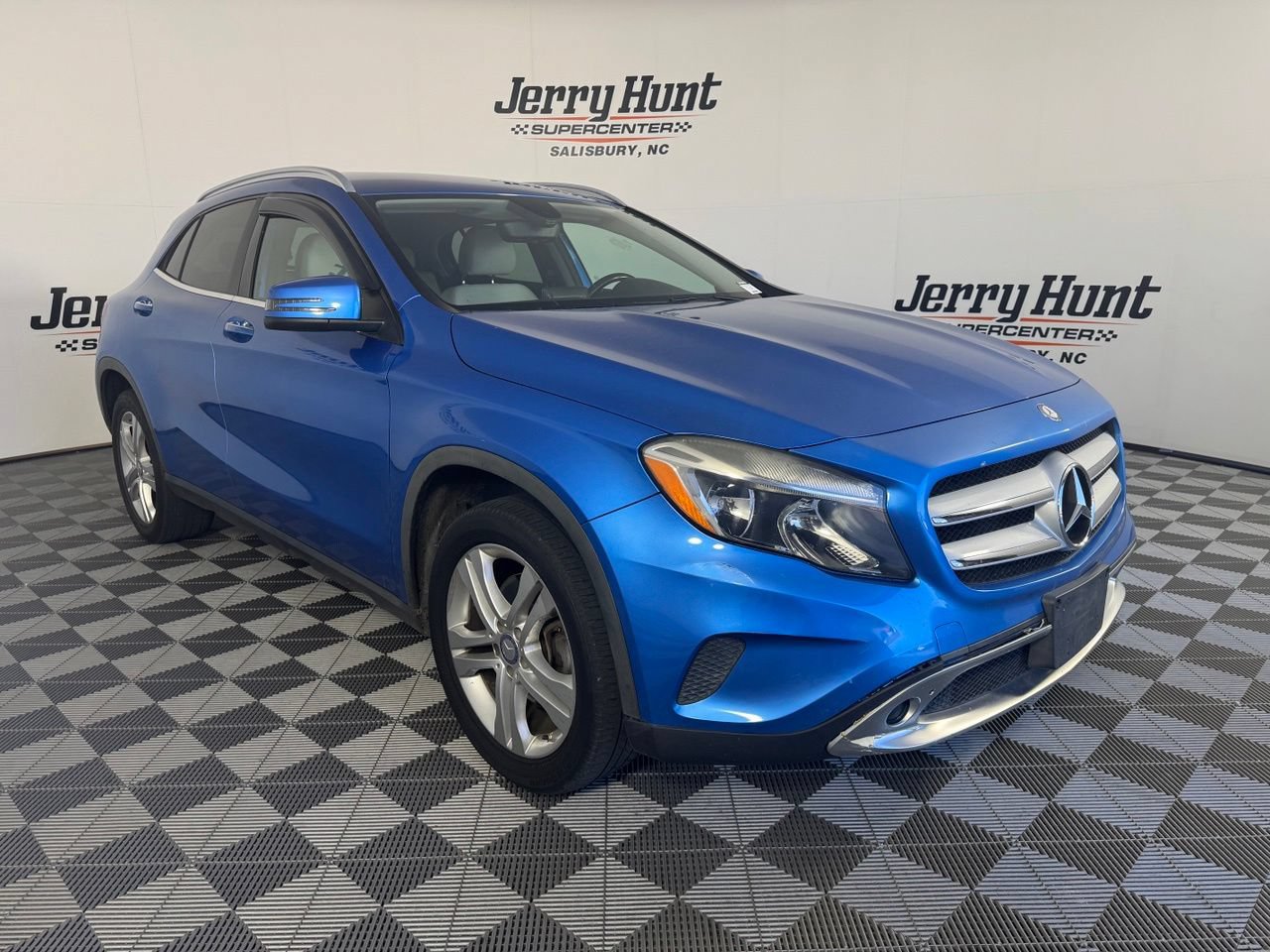Used 2015 Mercedes-Benz GLA 250 4MATIC image 6