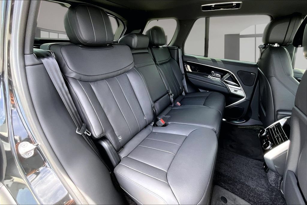 New 2027 Land Rover Range Rover SE AWD/4WD image 10