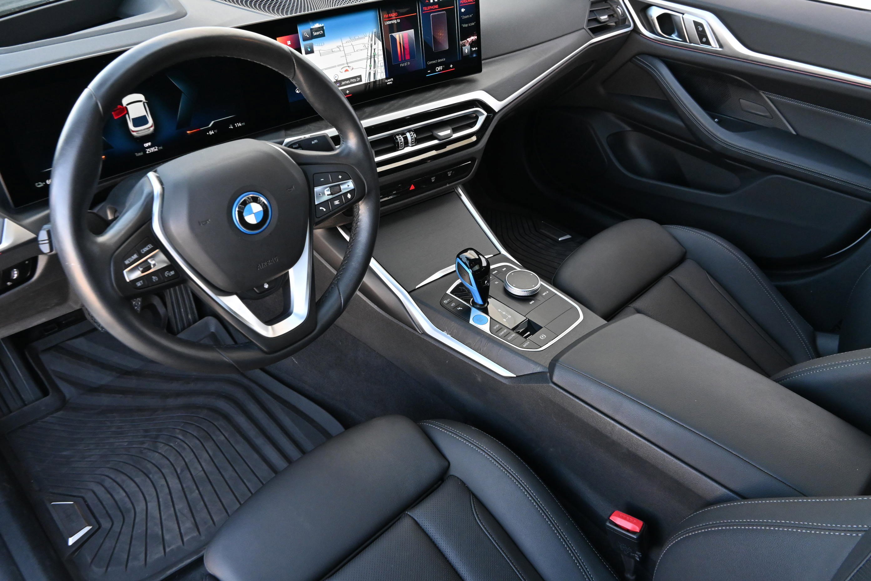 Certified 2023 BMW i4 eDrive35 w/ Premium Package image 12