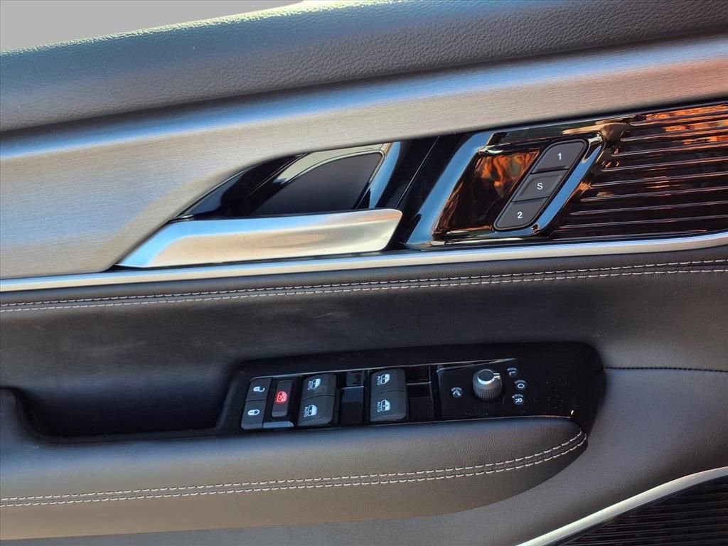 New 2026 Jeep Grand Wagoneer L Limited image 16