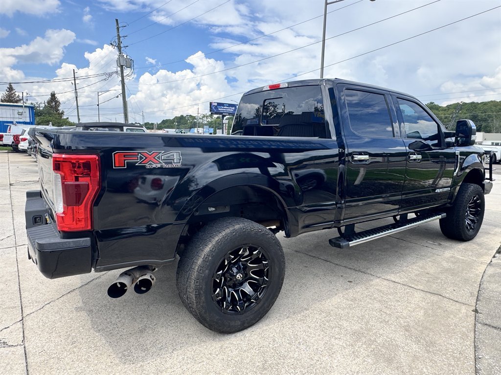 Used 2018 Ford F250 Lariat w/ Lariat Ultimate Package AWD/4WD image 5