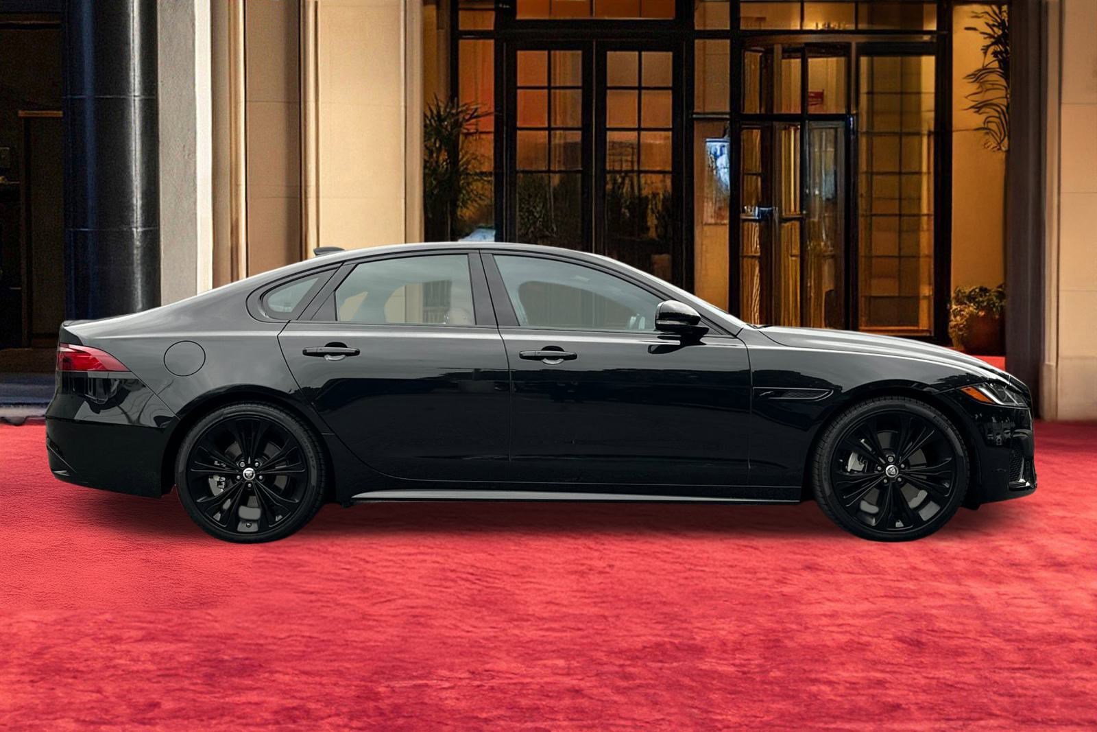 Used 2024 Jaguar XF R-Dynamic SE image 9