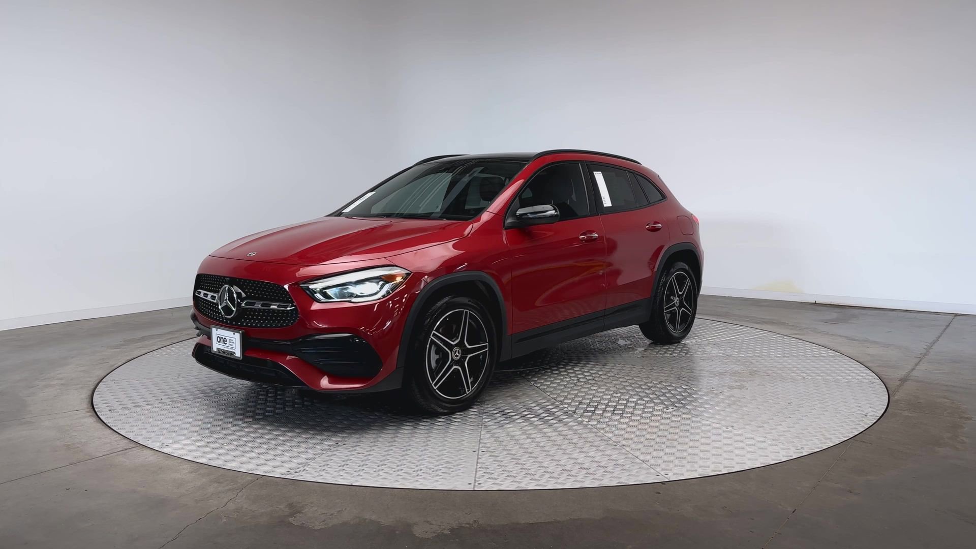 Used 2021 Mercedes-Benz GLA 250 4MATIC image 4