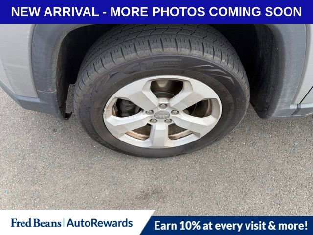 Used 2020 Jeep Compass Latitude image 4