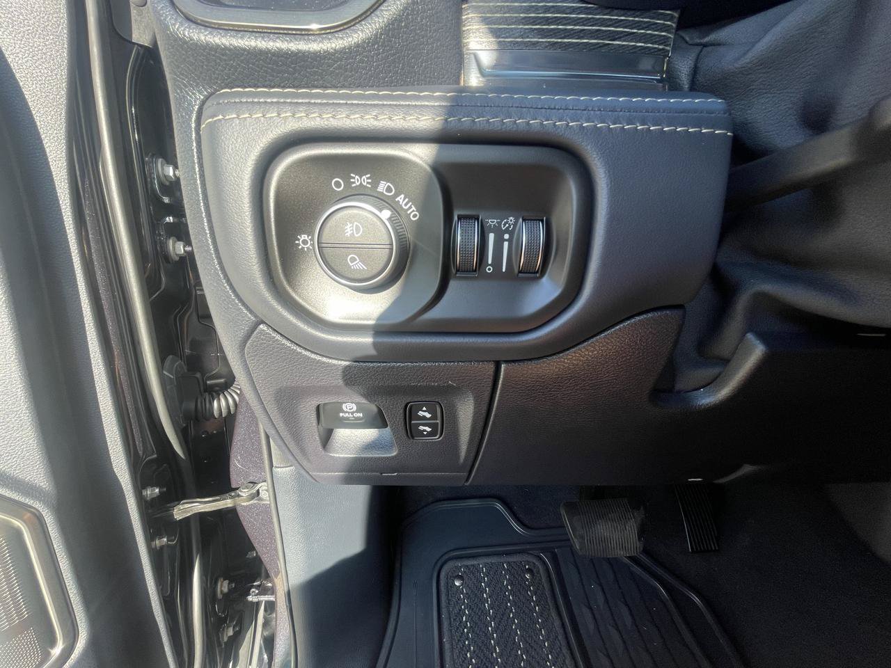Used 2020 RAM 1500 Limited AWD/4WD image 21