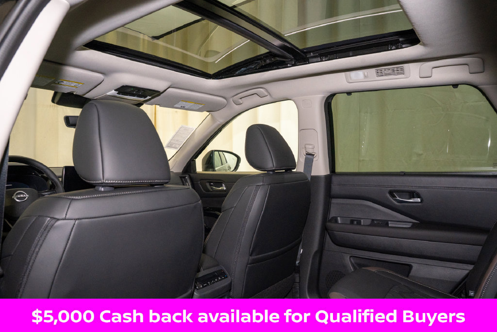 New 2026 Nissan Pathfinder Platinum w/ Accent Package FWD image 11